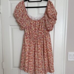 Altard state Floral Puff Sleeve Dress